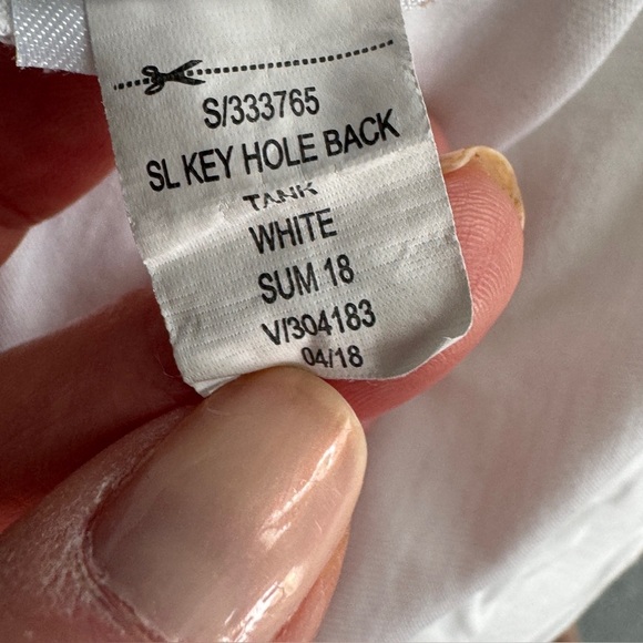 Banana Republic White Key Hole Back Tank Size Small - Picture 7 of 7